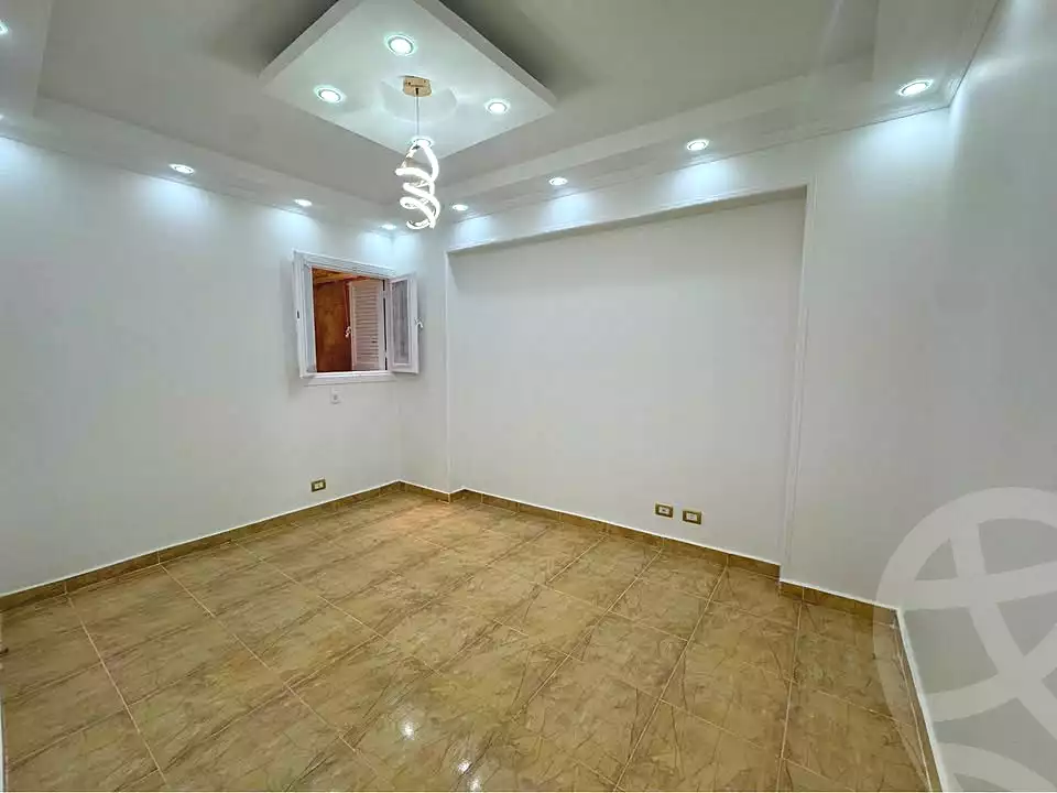 https://aqarmap.com.eg/en/listing/7204762-for-sale-alexandria-sydy-bshr-sydy-bshr-bhry-shr-mhmwd-l-yswy