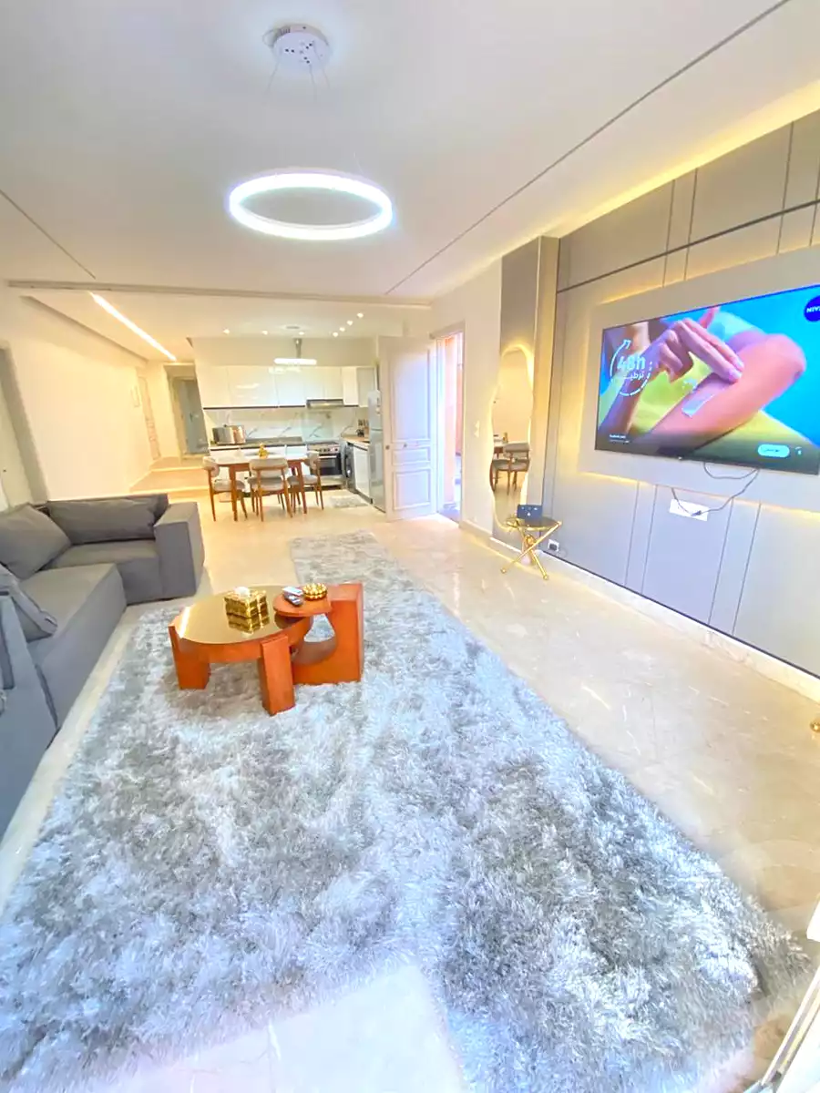 https://aqarmap.com.eg/en/listing/7204817-for-rent-cairo-el-sheikh-zayed-city-compounds-beverly-hills