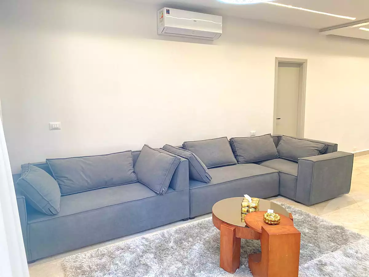 https://aqarmap.com.eg/en/listing/7204817-for-rent-cairo-el-sheikh-zayed-city-compounds-beverly-hills