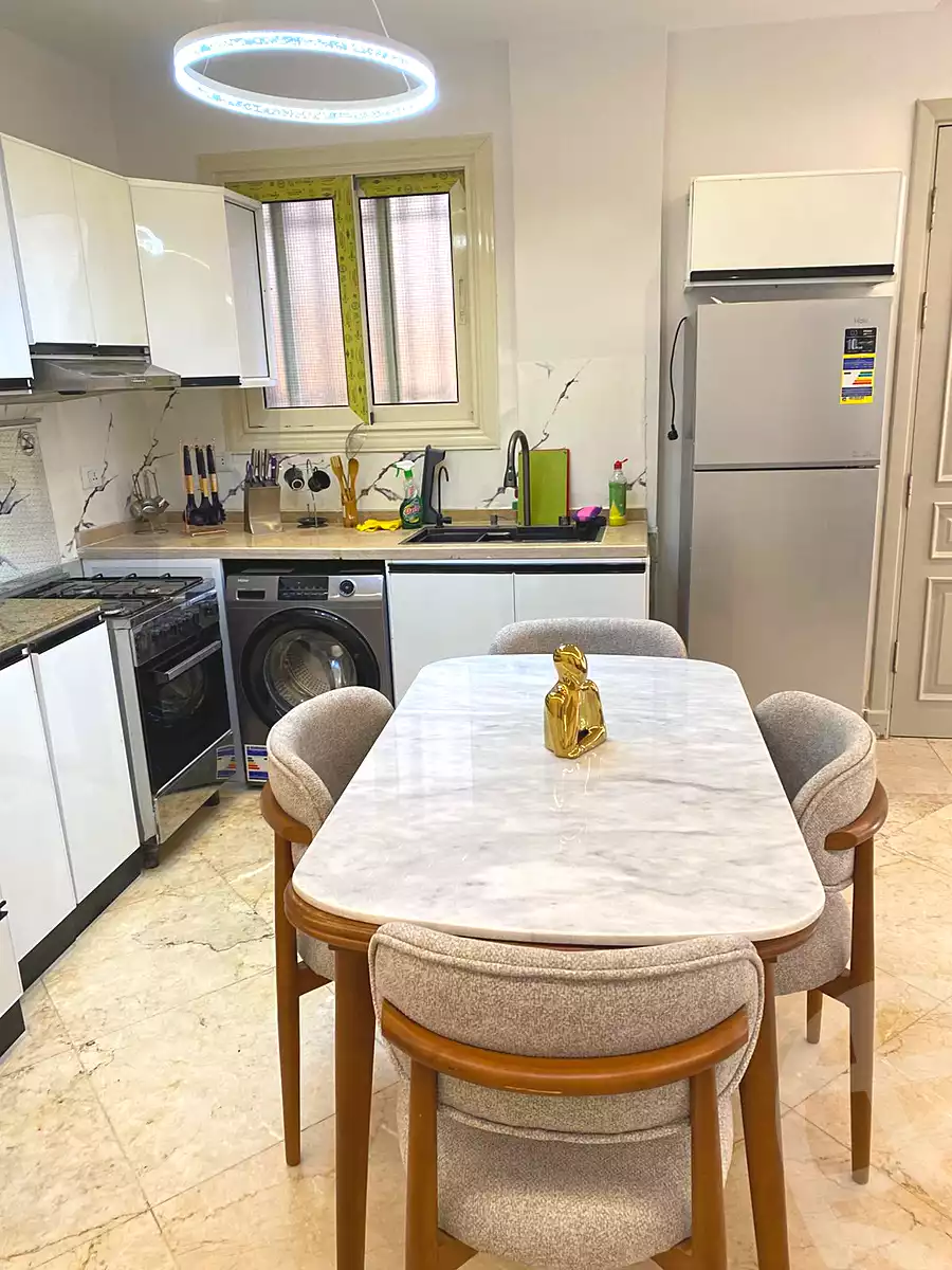 https://aqarmap.com.eg/en/listing/7204817-for-rent-cairo-el-sheikh-zayed-city-compounds-beverly-hills