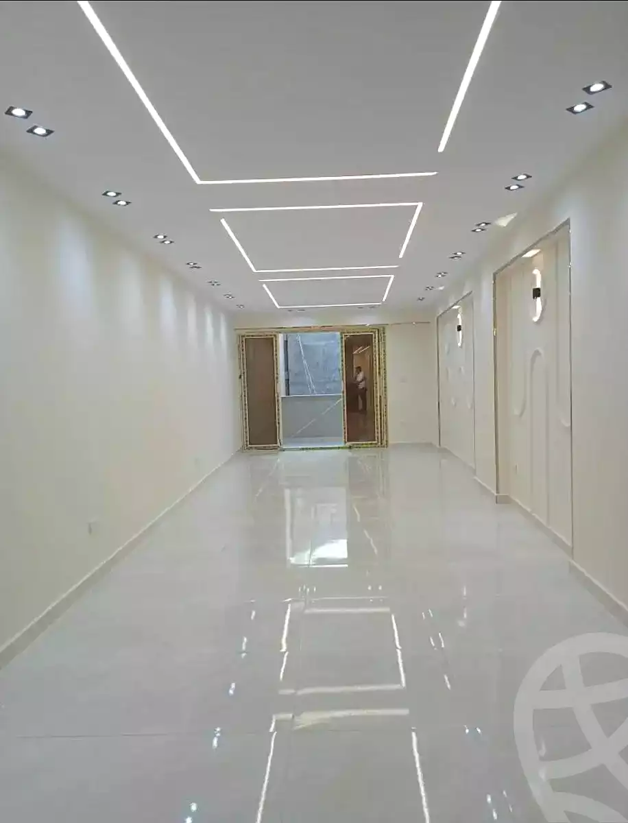 https://aqarmap.com.eg/ar/listing/7204926-for-sale-alexandria-sydy-bshr-sydy-bshr-bhry-street-17