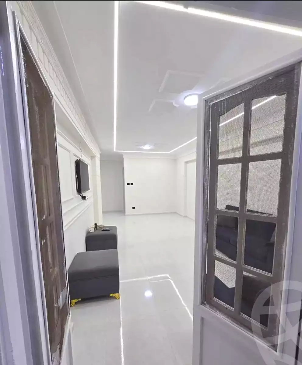 https://aqarmap.com.eg/ar/listing/7205212-for-sale-alexandria-miami-farook-abd-al-wahab-st