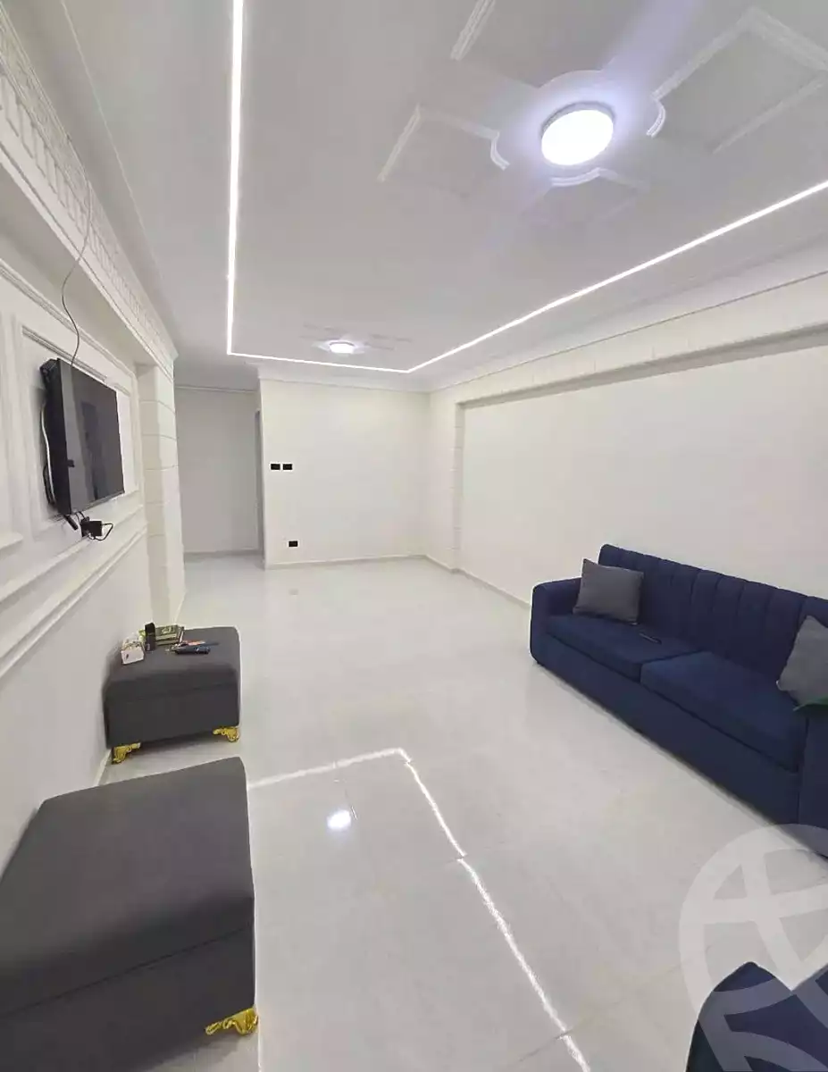 https://aqarmap.com.eg/ar/listing/7205212-for-sale-alexandria-miami-farook-abd-al-wahab-st