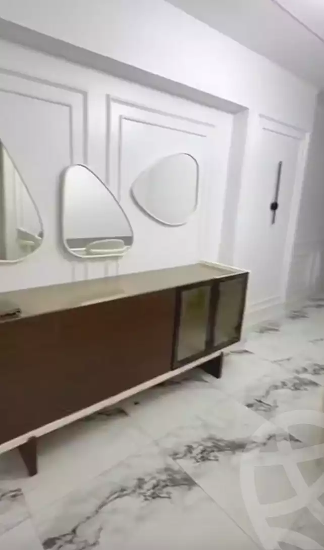 https://aqarmap.com.eg/ar/listing/7205224-for-sale-alexandria-al-agamy-el-hanouvel-trablose-st