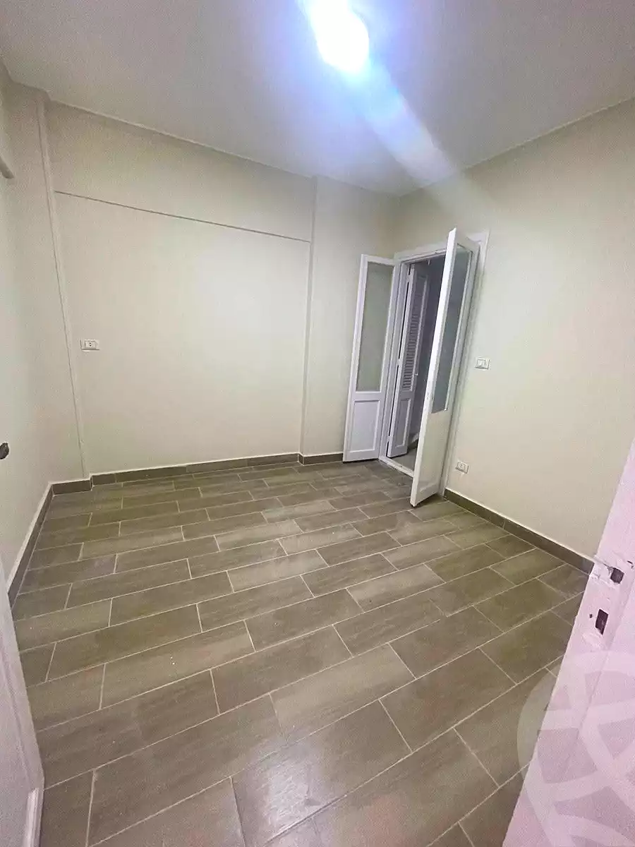 https://aqarmap.com.eg/en/listing/7205421-for-sale-alexandria-miami-mahmoud-el-isawy-st