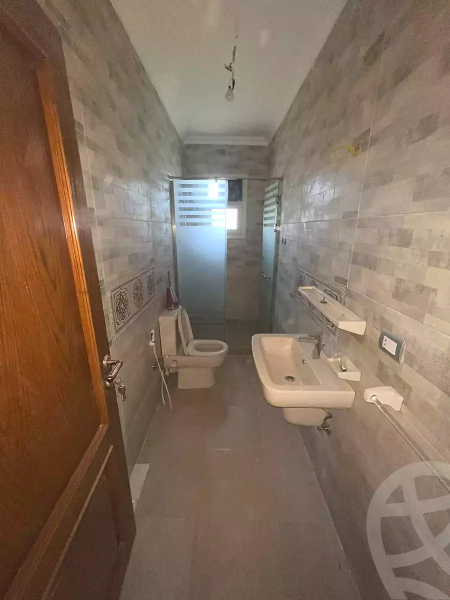https://aqarmap.com.eg/en/listing/7205871-for-rent-cairo-new-cairo-sharq-el-akadamiya-al-tahrir-st