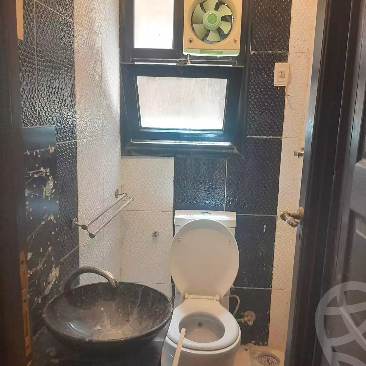 https://aqarmap.com.eg/ar/listing/7206119-for-rent-cairo-hadayek-el-ahram-mntq-n