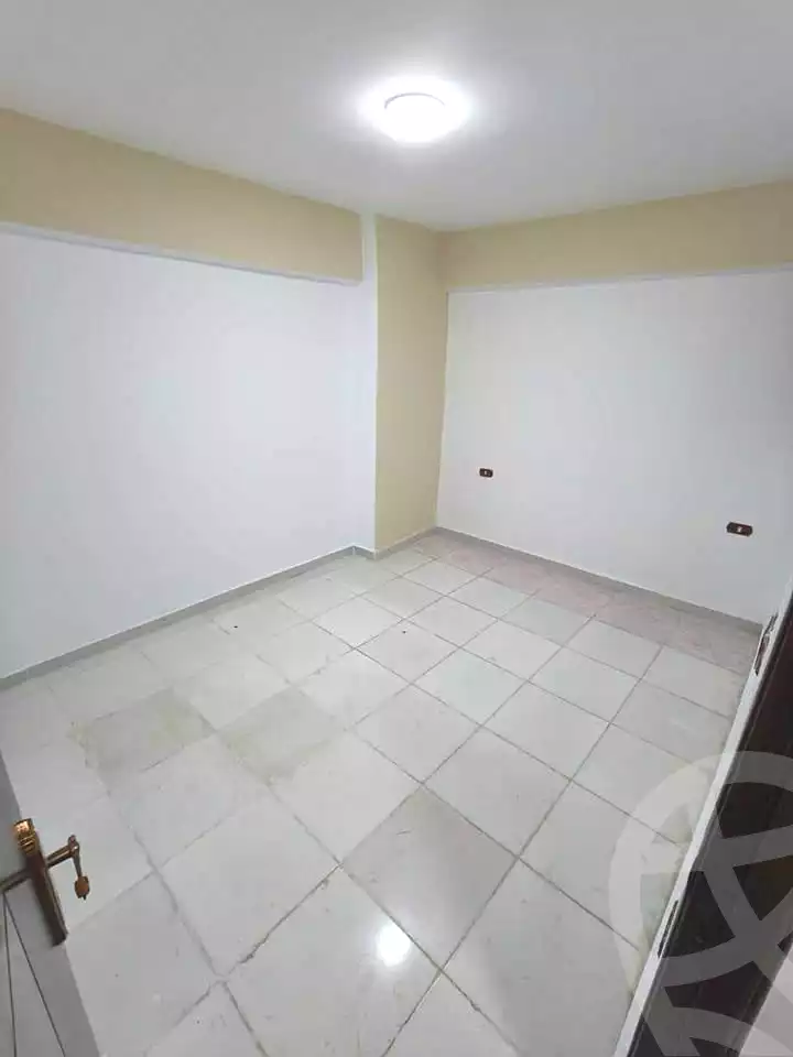 https://aqarmap.com.eg/en/listing/7206239-for-sale-alexandria-lsywf-el-falki