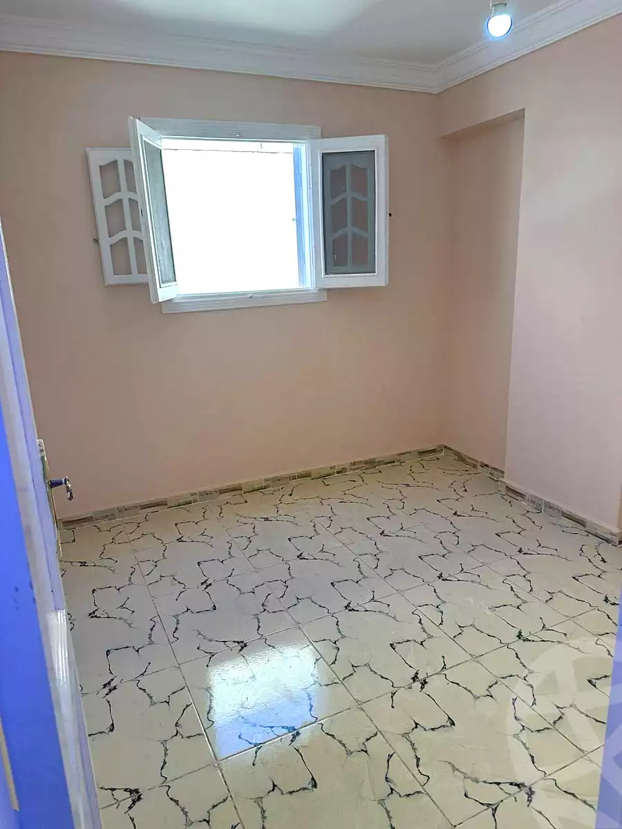 https://aqarmap.com.eg/ar/listing/7206842-for-sale-alexandria-al-agamy-el-hanouvel-abo-el-shawareb-st