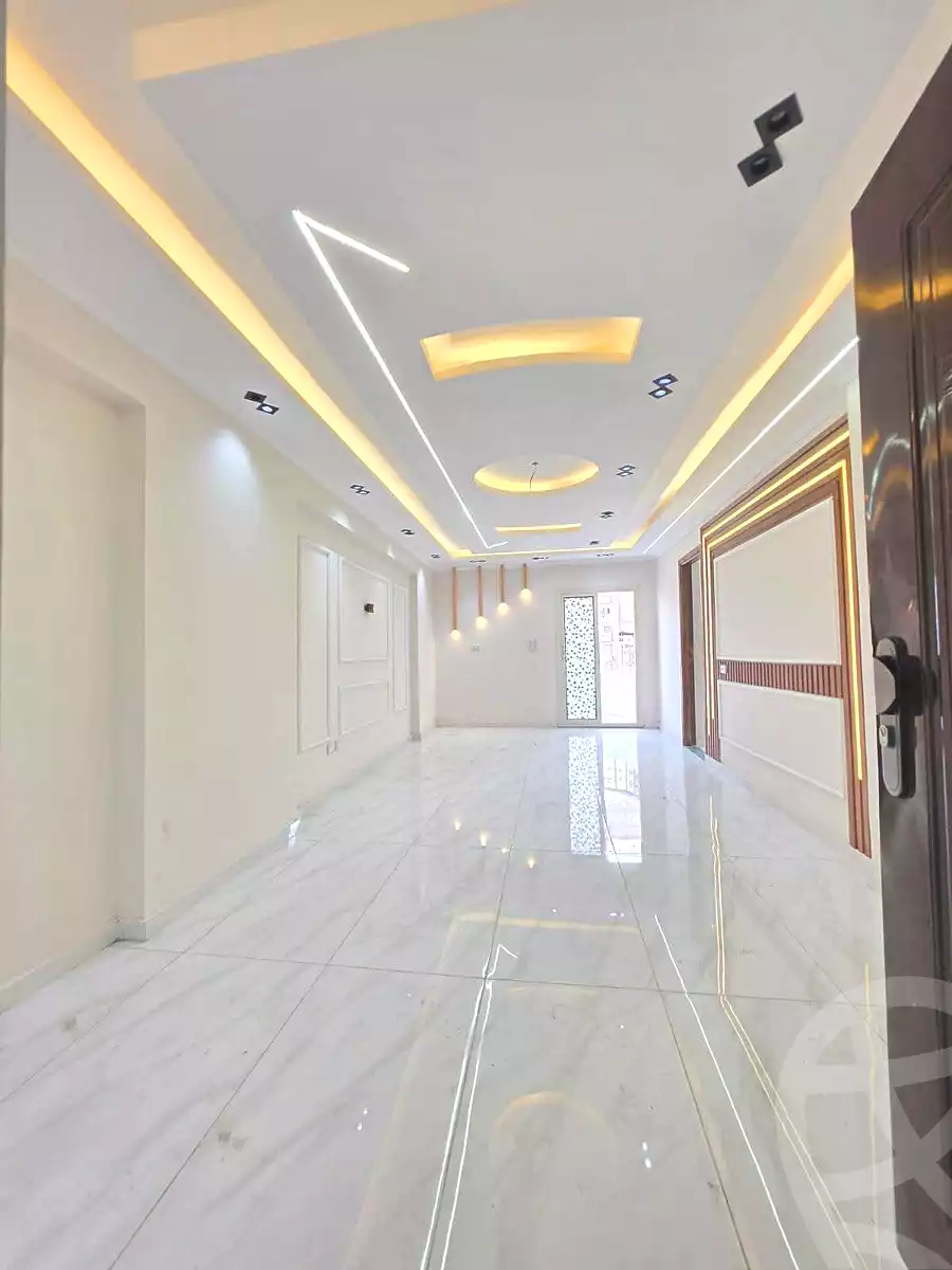 https://aqarmap.com.eg/ar/listing/7206869-for-sale-alexandria-sydy-bshr-sydy-bshr-bhry-shr-mhmwd-l-yswy