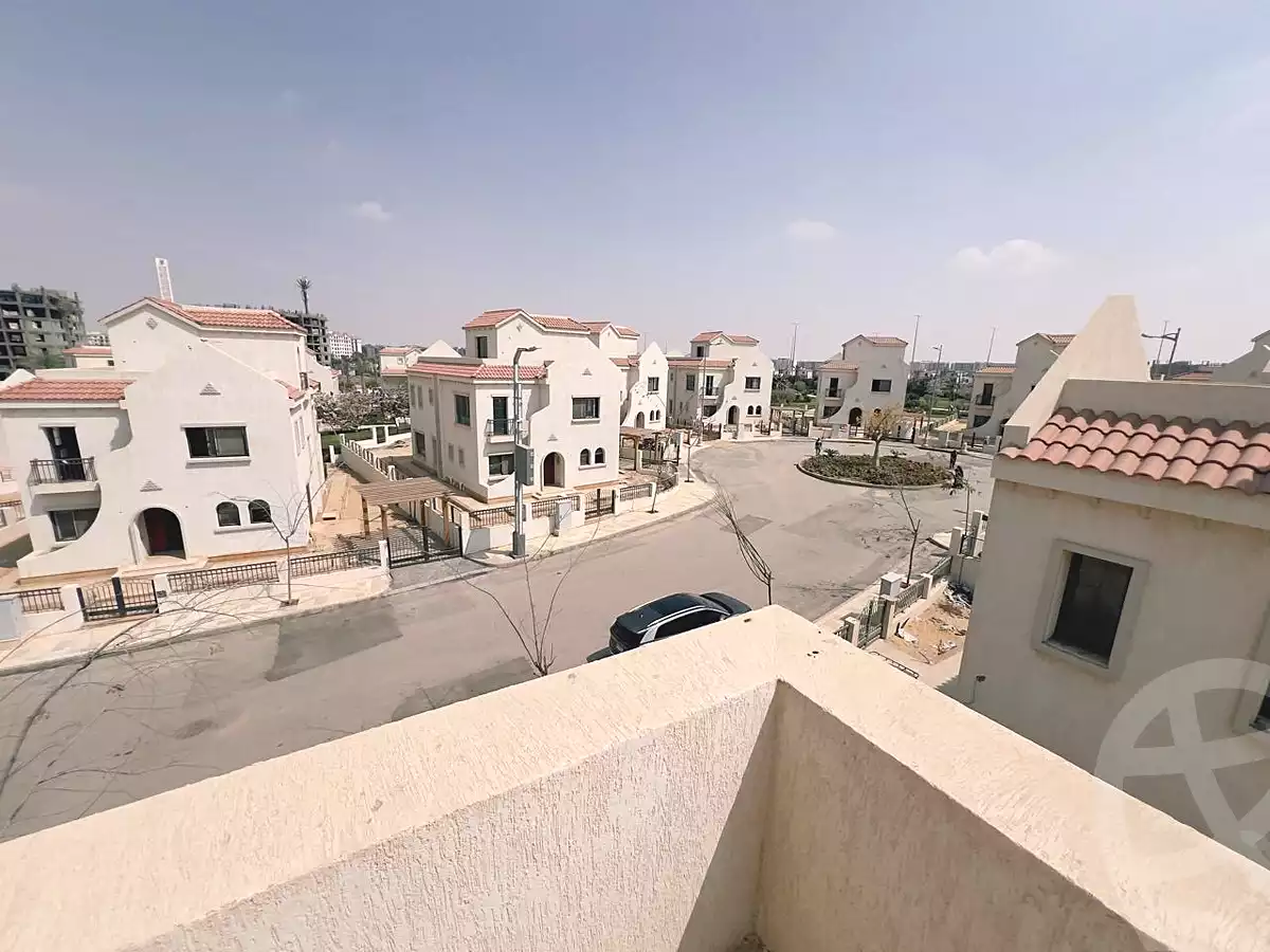 https://aqarmap.com.eg/ar/listing/7203943-for-sale-cairo-new-administrative-capital-r7-celia-mntq-lfylt-1