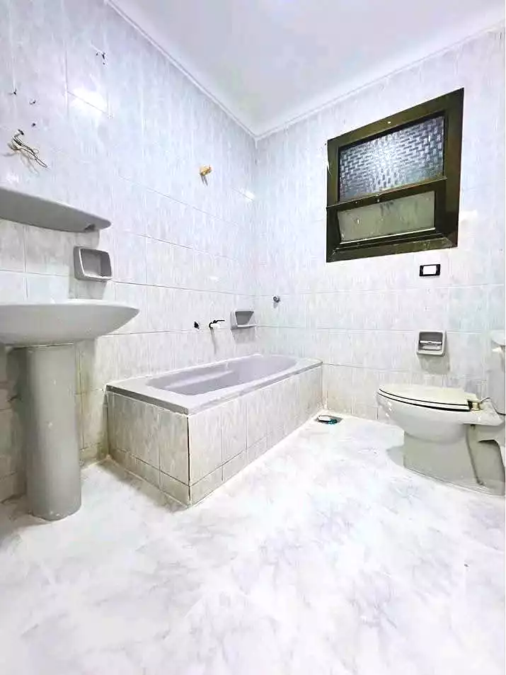 https://aqarmap.com.eg/ar/listing/7206898-for-sale-alexandria-al-agamy