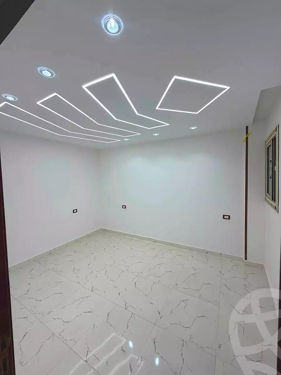 https://aqarmap.com.eg/en/listing/7206997-for-sale-alexandria-lsywf-el-falki
