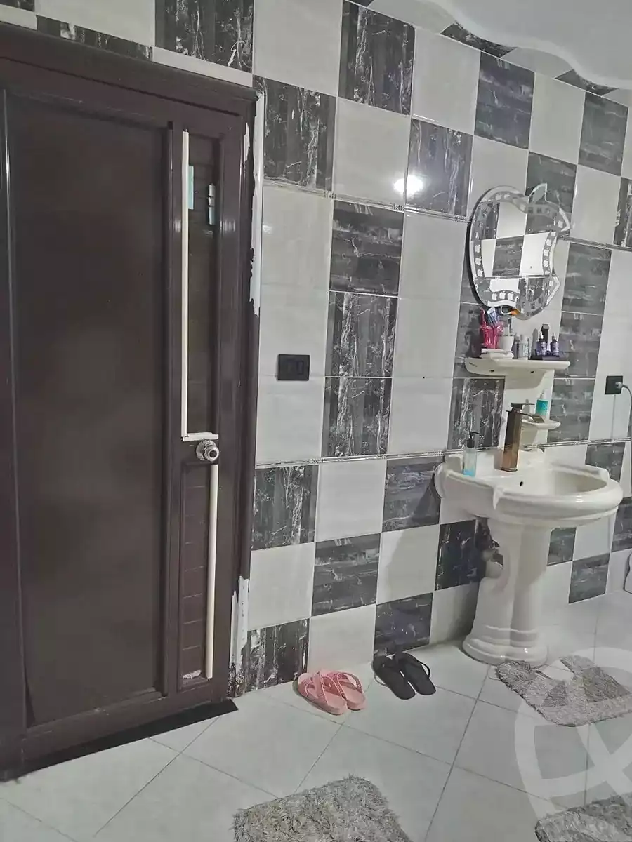 https://aqarmap.com.eg/ar/listing/7207021-for-sale-alexandria-al-agamy-lbytsh-belia-st