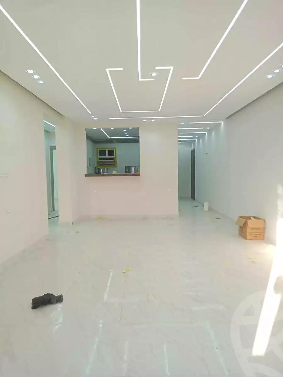 https://aqarmap.com.eg/en/listing/7207385-for-sale-cairo-el-haram-el-lebeny-soltan-khattab-st