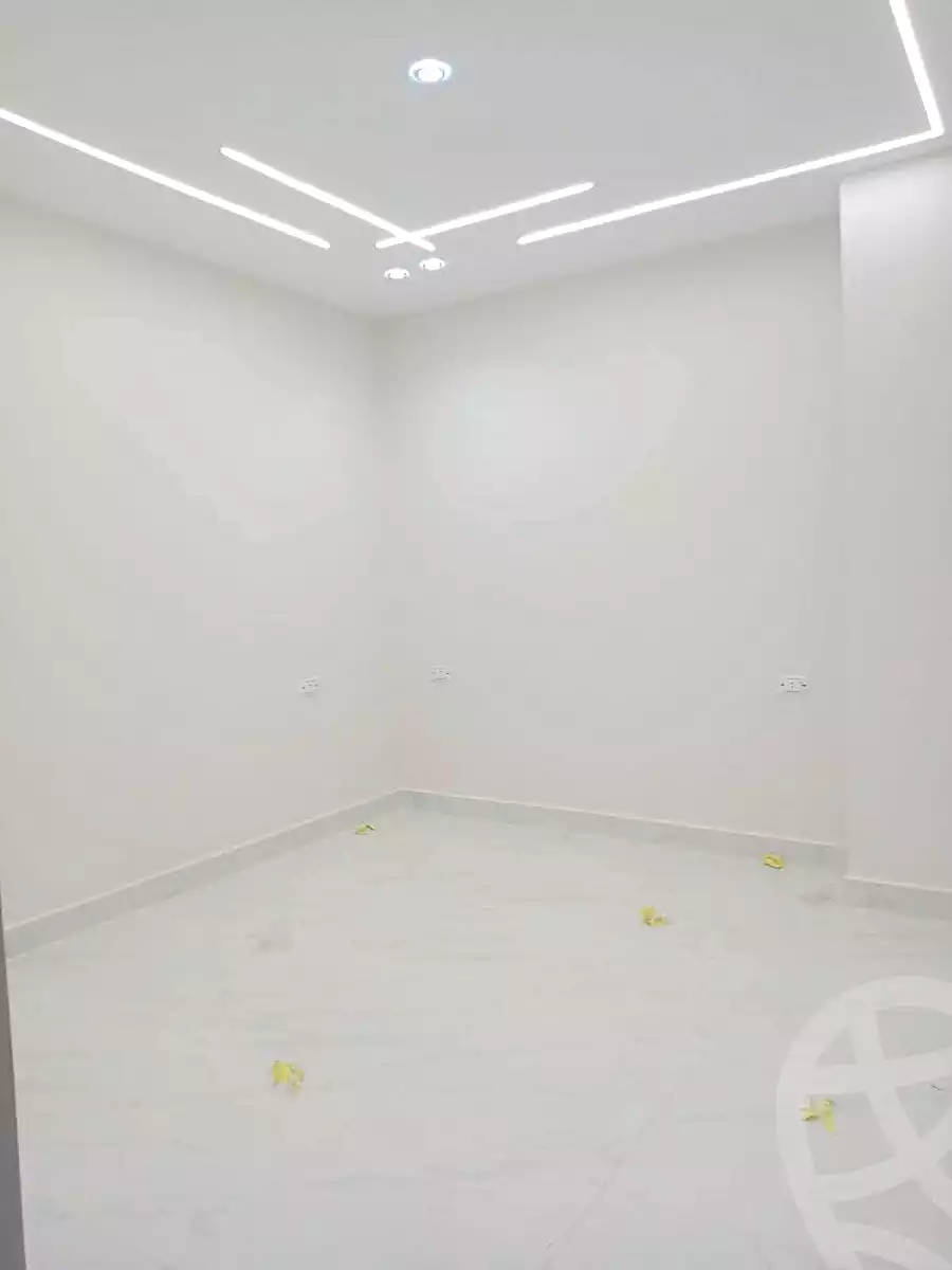 https://aqarmap.com.eg/en/listing/7207385-for-sale-cairo-el-haram-el-lebeny-soltan-khattab-st