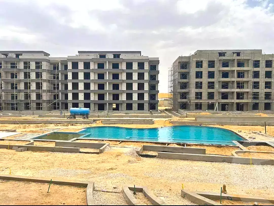 https://aqarmap.com.eg/en/listing/7207514-for-sale-cairo-el-sheikh-zayed-city-lshykh-zyd-ljdyd-de-joya-taj-misr-new-zayed