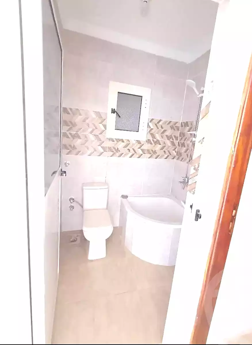 https://aqarmap.com.eg/ar/listing/7207544-for-sale-alexandria-al-agamy-el-hanouvel-al-haded-we-al-soulb-st