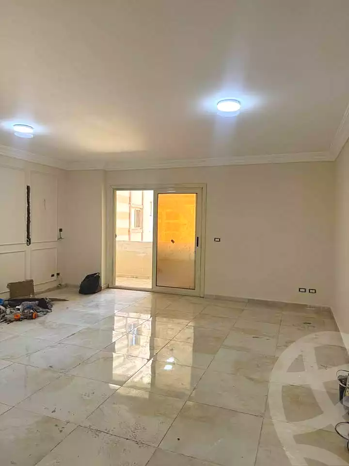 https://aqarmap.com.eg/ar/listing/7207691-for-sale-alexandria-lsywf-city-light-compound