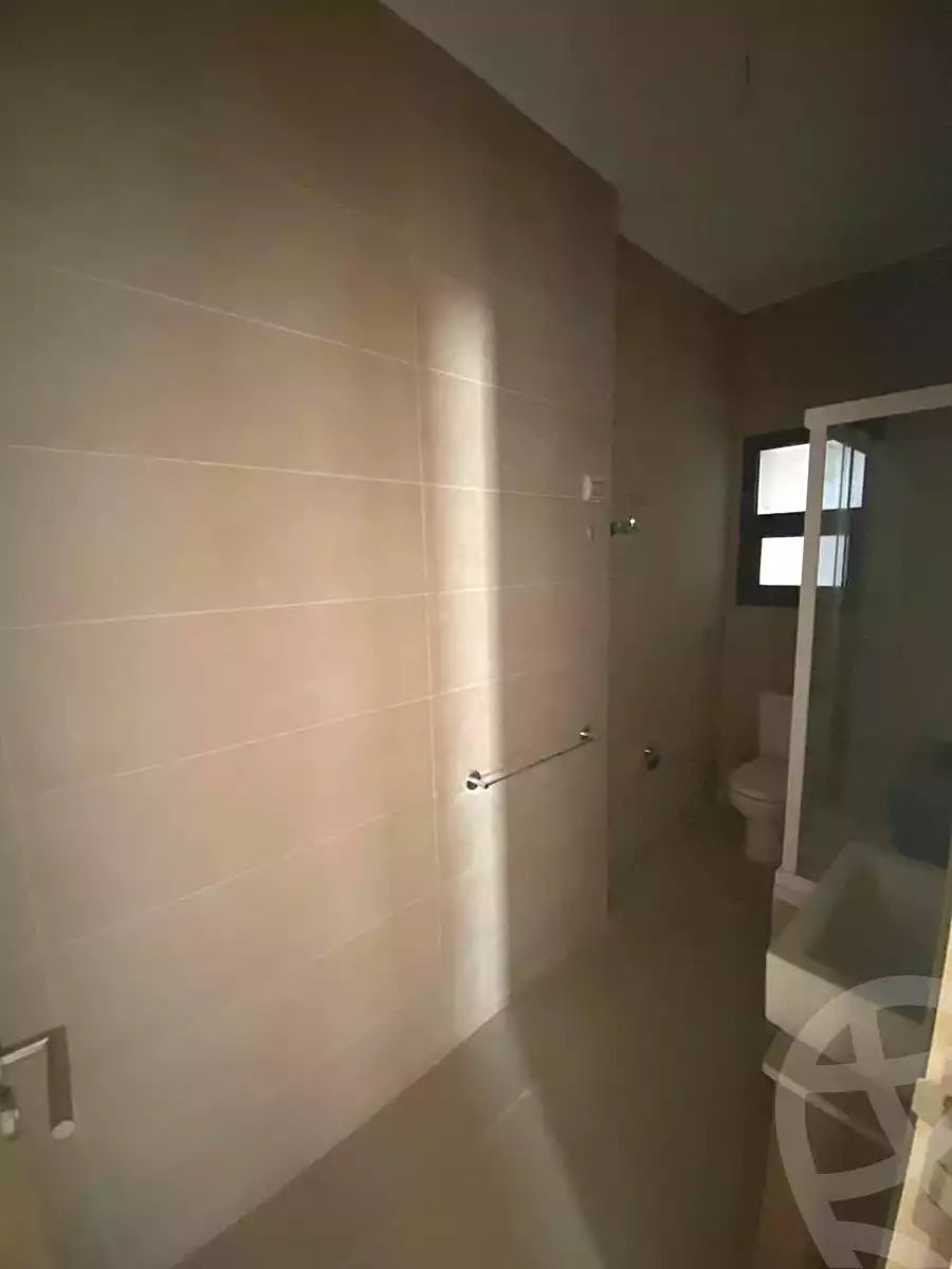 https://aqarmap.com.eg/ar/listing/7207754-for-rent-cairo-new-cairo-compounds-fyfth-skwyr-mwl-lmrsm-llttwyr
