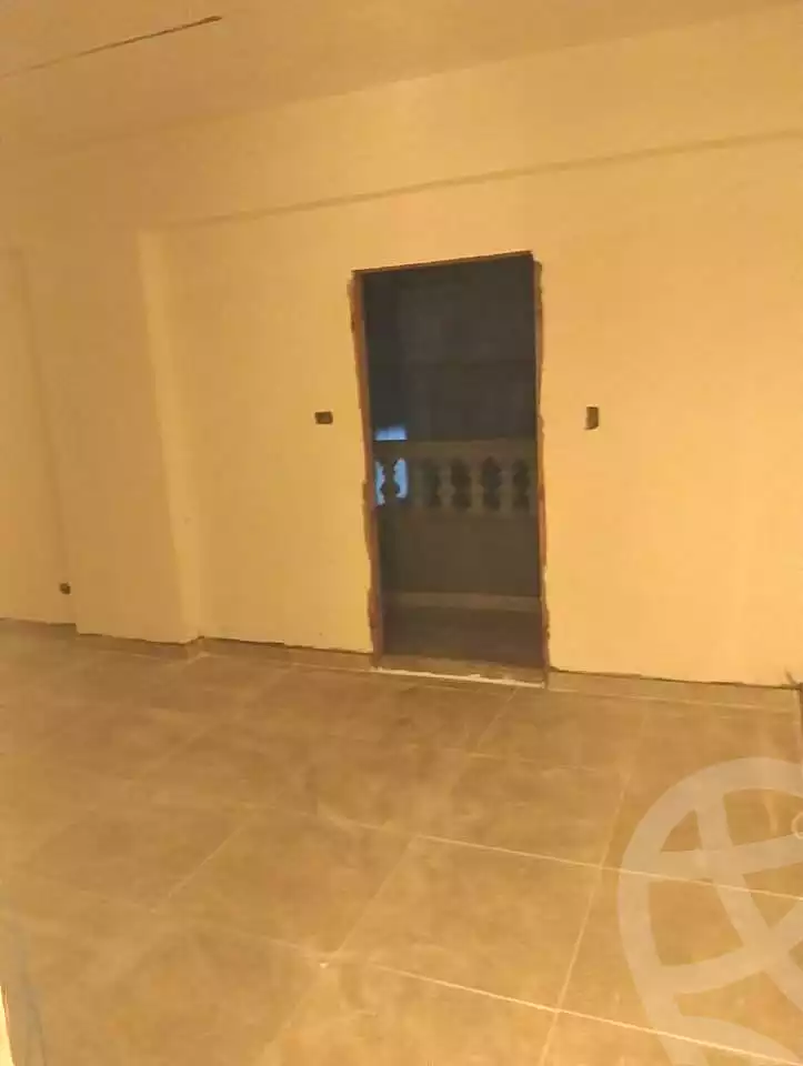 https://aqarmap.com.eg/en/listing/7207807-for-sale-alexandria-al-agamy-el-hanouvel-radwan-st