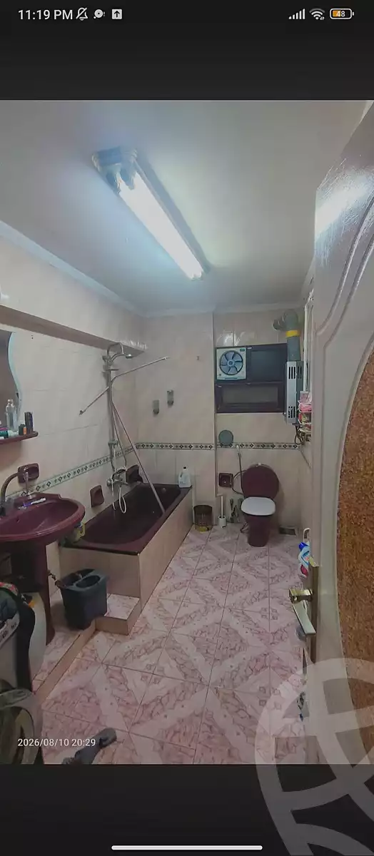 https://aqarmap.com.eg/ar/listing/7207857-for-sale-cairo-ain-shams-ahmed-esmat-st