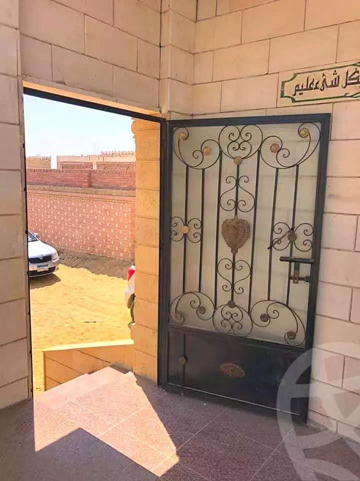 https://aqarmap.com.eg/ar/listing/7207862-for-sale-cairo-6th-of-october-el-wahatt-road