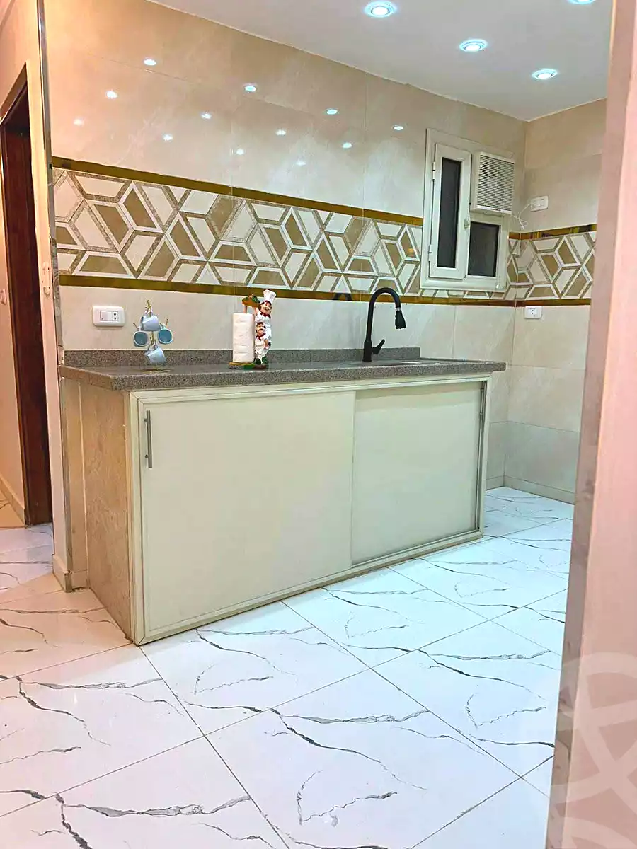 https://aqarmap.com.eg/en/listing/7208000-for-sale-cairo-ain-shams-ahmed-esmat-st