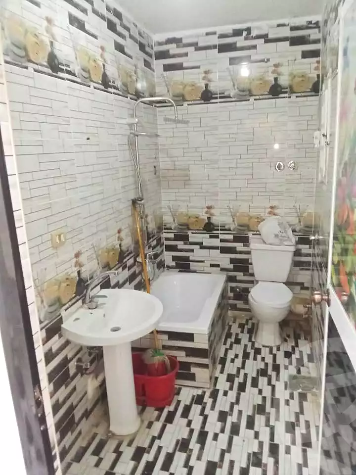 https://aqarmap.com.eg/ar/listing/7208195-for-sale-alexandria-al-agamy-el-hanouvel