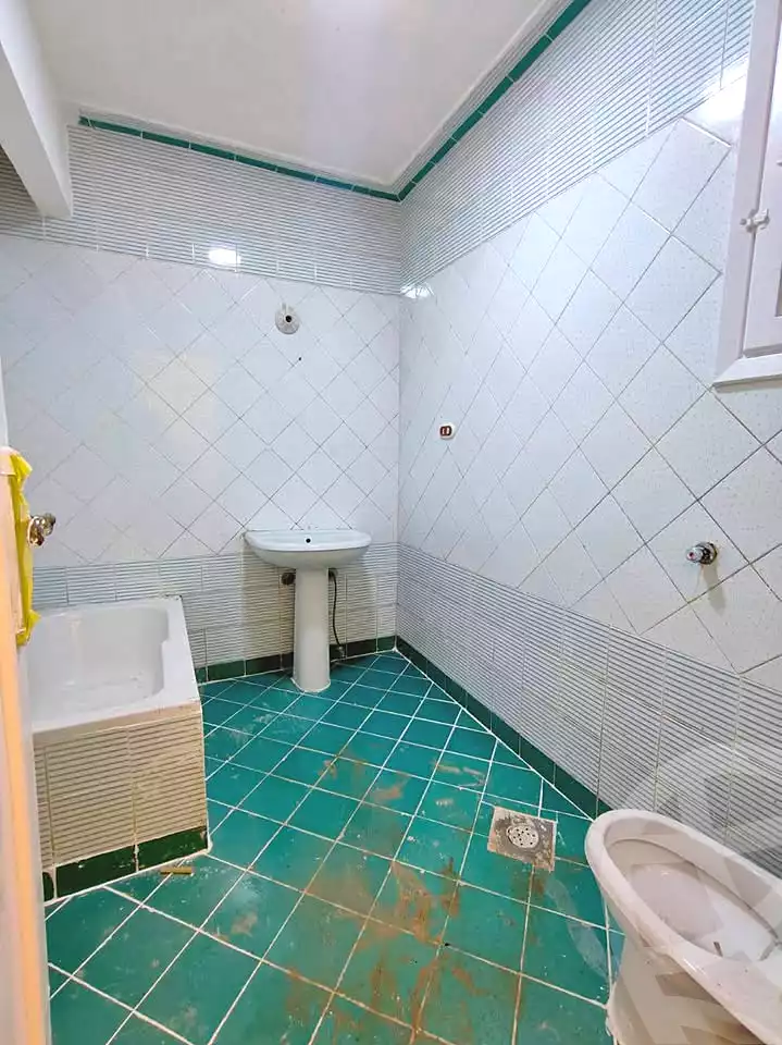 https://aqarmap.com.eg/ar/listing/7208297-for-sale-alexandria-al-agamy-shataa-el-nakheel