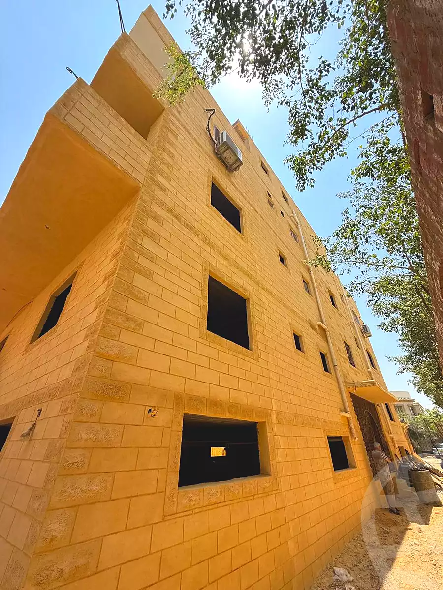 https://aqarmap.com.eg/ar/listing/7208316-for-sale-cairo-new-cairo-el-ahyaa-first-neighborhood-omar-ibn-abd-el-aziz-st