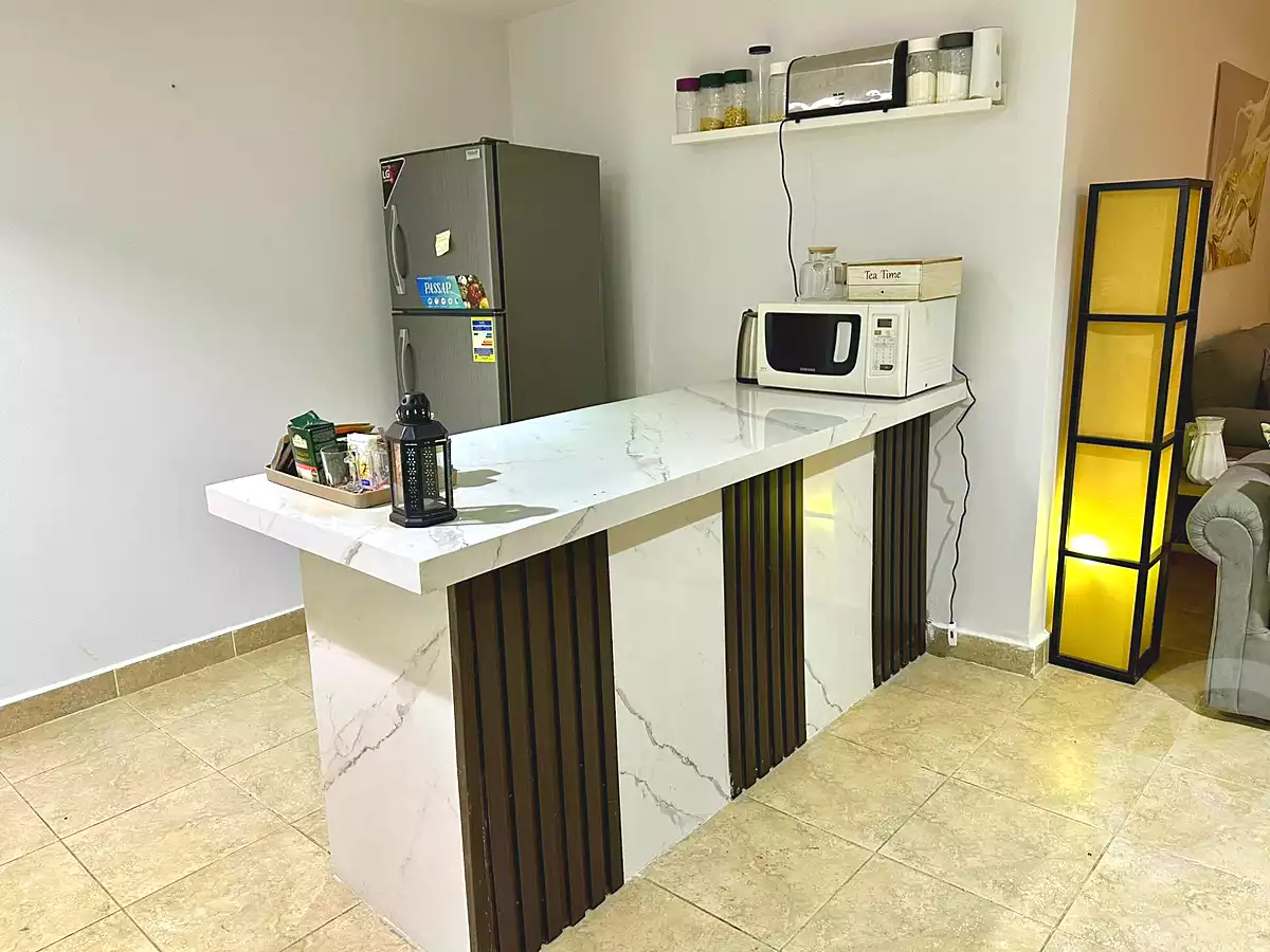 https://aqarmap.com.eg/ar/listing/7208391-for-rent-cairo-new-cairo-ganob-el-akadamiya-south-academy-a-zaid-ebn-haretha-st