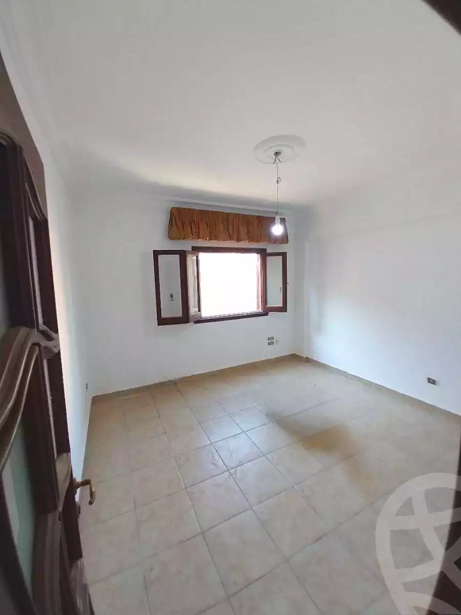 https://aqarmap.com.eg/ar/listing/7208456-for-sale-cairo-new-cairo-el-ahyaa-first-neighborhood-street-1