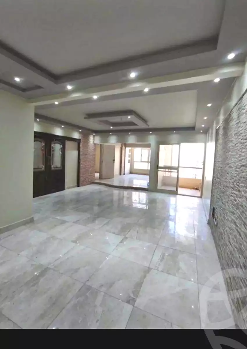 https://aqarmap.com.eg/en/listing/7208470-for-rent-alexandria-moharram-bey
