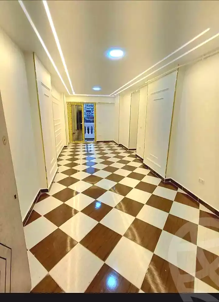 https://aqarmap.com.eg/ar/listing/7208623-for-sale-alexandria-sydy-bshr-sydy-bshr-bhry-shr-mhmwd-l-yswy