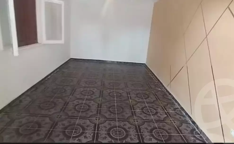 https://aqarmap.com.eg/en/listing/7208859-for-sale-alexandria-al-agamy-el-hanouvel