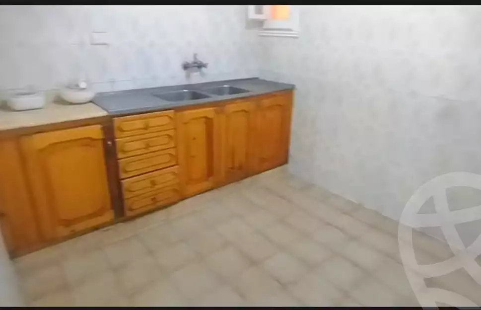 https://aqarmap.com.eg/en/listing/7208859-for-sale-alexandria-al-agamy-el-hanouvel