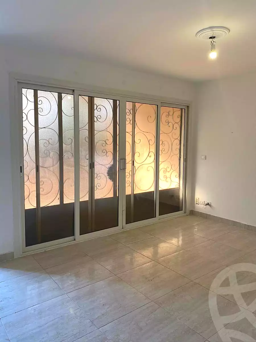 https://aqarmap.com.eg/en/listing/7208929-for-sale-cairo-new-cairo-lrhb-city-phase-4-ahmed-oraby-st