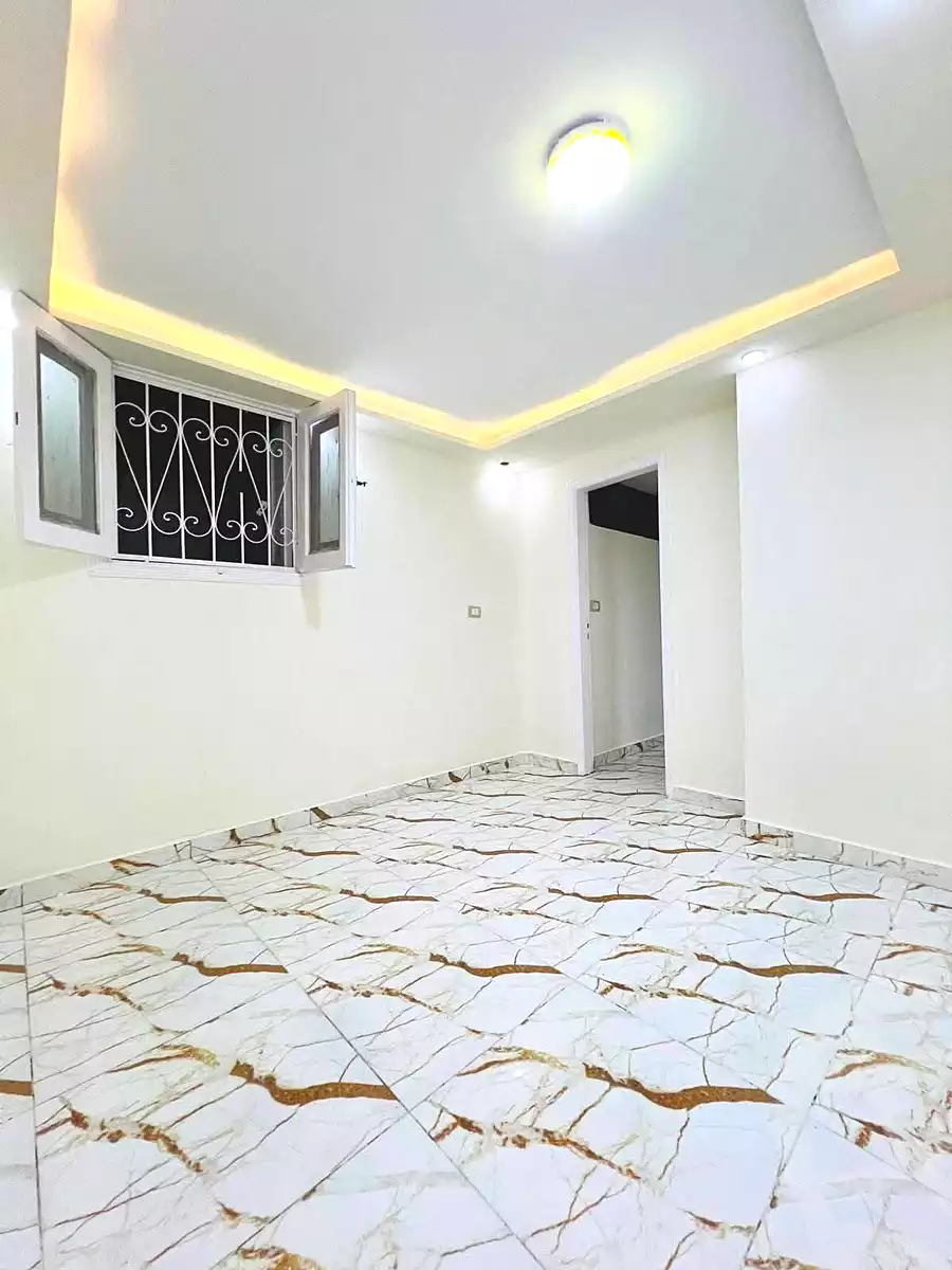 https://aqarmap.com.eg/ar/listing/7209025-for-sale-alexandria-al-agamy-shataa-el-nakheel
