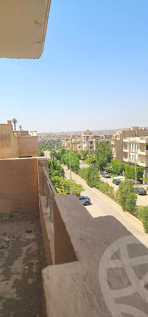 https://aqarmap.com.eg/ar/listing/7183294-for-sale-cairo-el-sheikh-zayed-city-el-hay-elthamen-area-3