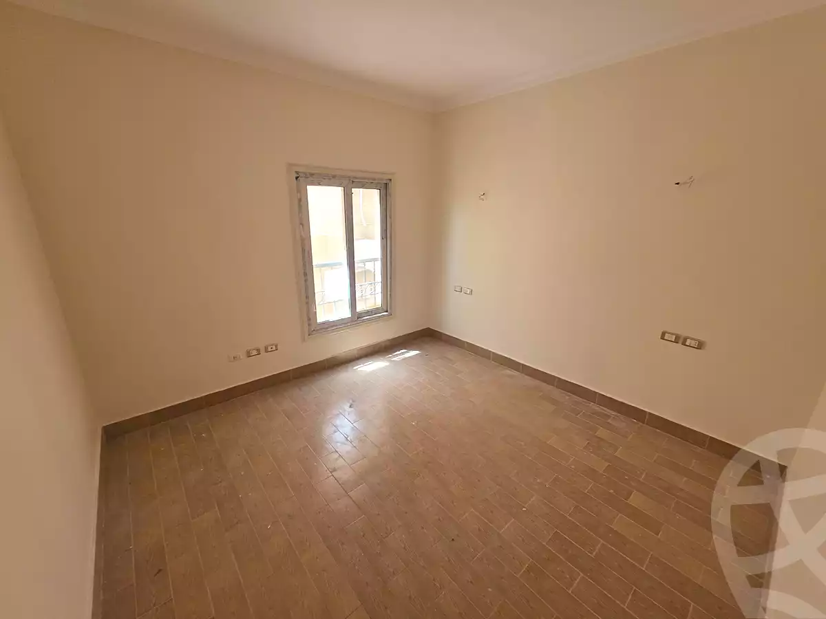 https://aqarmap.com.eg/ar/listing/7209279-for-rent-cairo-new-cairo-south-investors-gamal-abdel-nasser-st
