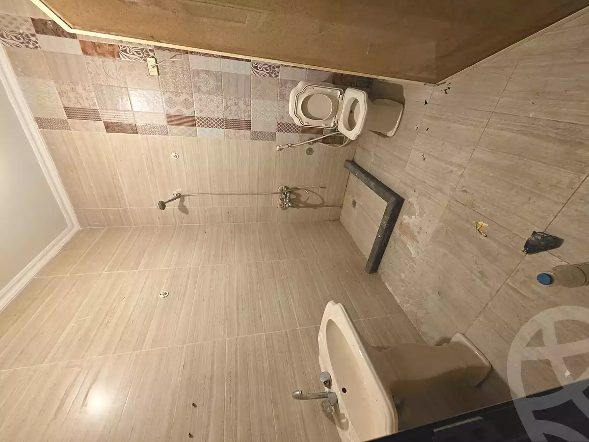 https://aqarmap.com.eg/ar/listing/7209279-for-rent-cairo-new-cairo-south-investors-gamal-abdel-nasser-st