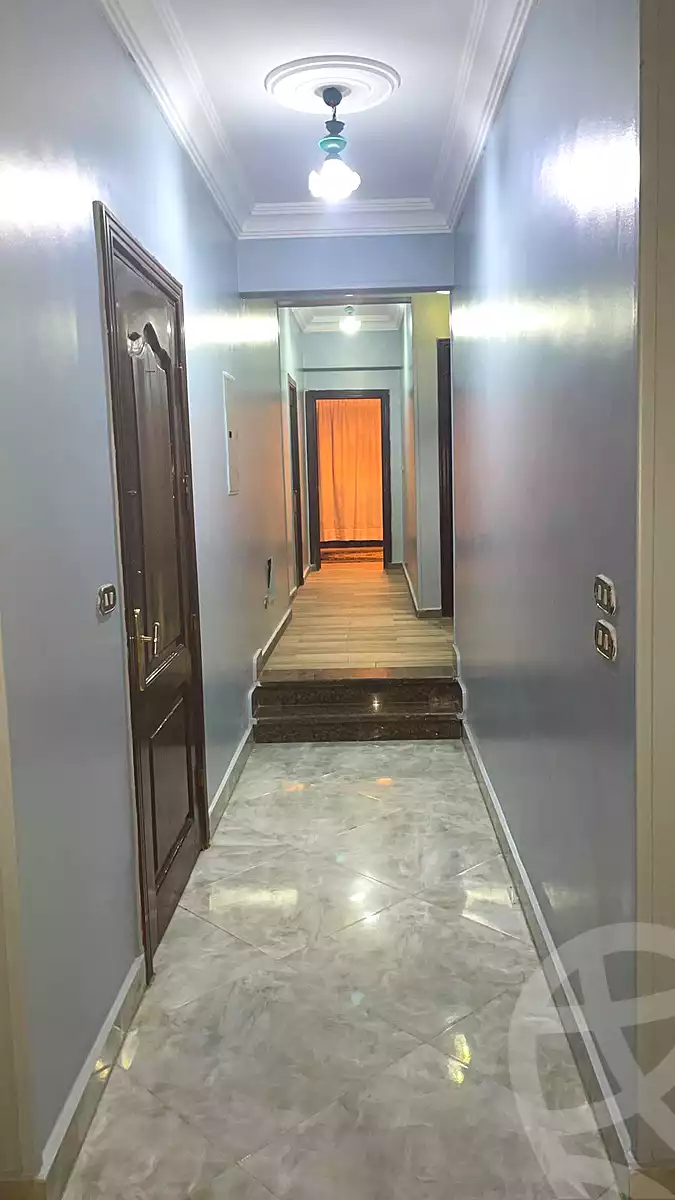 https://aqarmap.com.eg/ar/listing/7209423-for-rent-cairo-new-cairo-first-settlement-mhwr-mstfy-kml