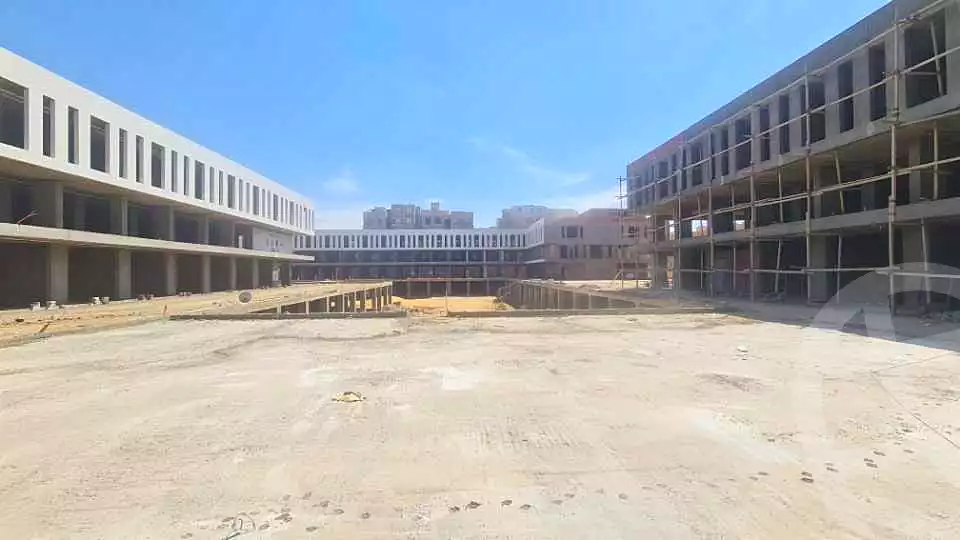 https://aqarmap.com.eg/ar/listing/7209616-for-sale-cairo-6th-of-october-hadaeq-october-compounds-spanish-district