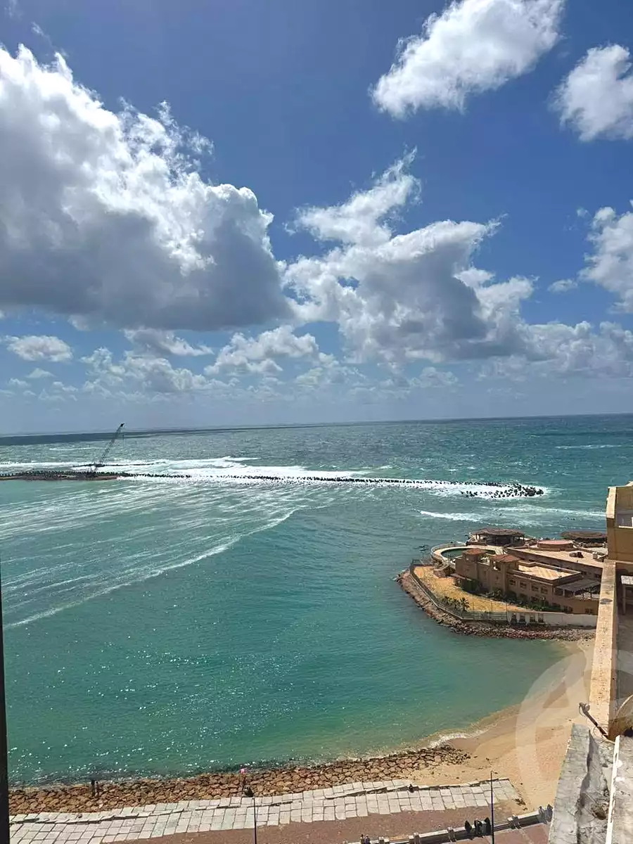 https://aqarmap.com.eg/en/listing/7209841-for-sale-alexandria-miami-el-gaish-rd-st