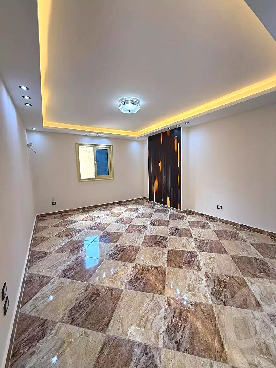 https://aqarmap.com.eg/en/listing/7209848-for-sale-alexandria-miami-mohammed-galal-hammad-st