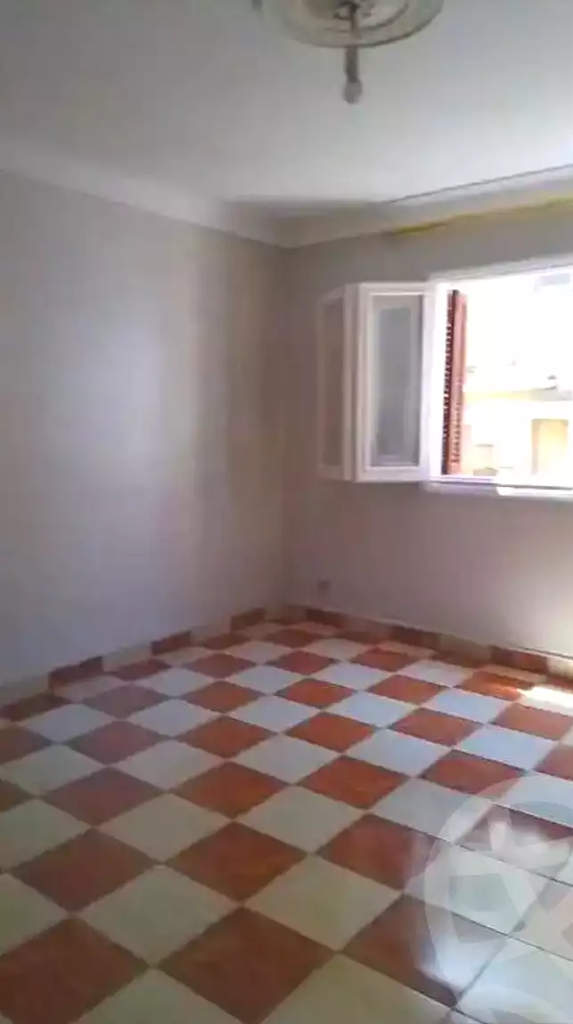 https://aqarmap.com.eg/en/listing/7209946-for-sale-alexandria-al-agamy-lbytsh