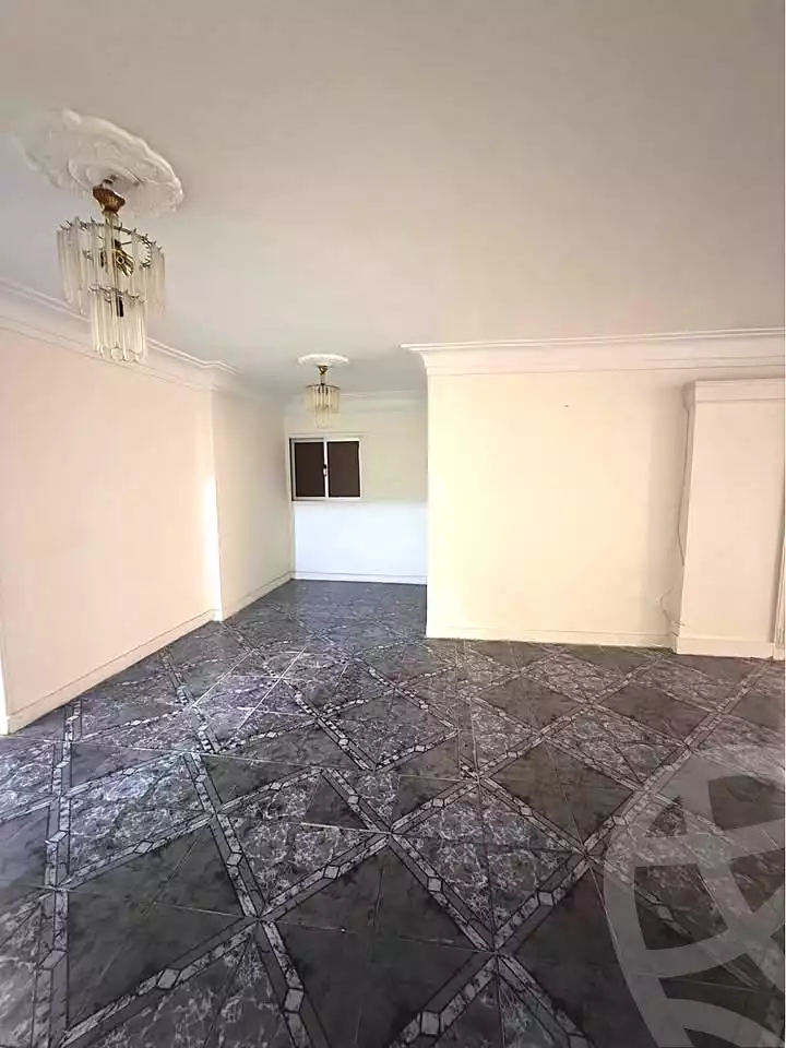 https://aqarmap.com.eg/en/listing/7209967-for-sale-alexandria-sydy-bshr-sydy-bshr-bhry-abd-el-salam-aref-st