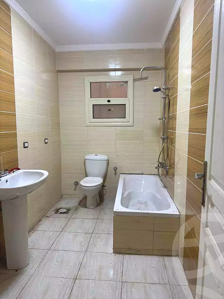 https://aqarmap.com.eg/en/listing/7209973-for-sale-alexandria-lsywf-city-light-mall