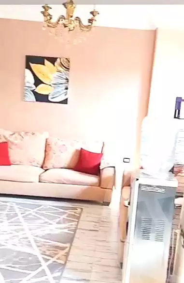 https://aqarmap.com.eg/en/listing/7209992-for-sale-cairo-ain-shams-6-october-st